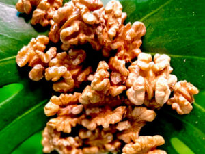 organic walnuts
